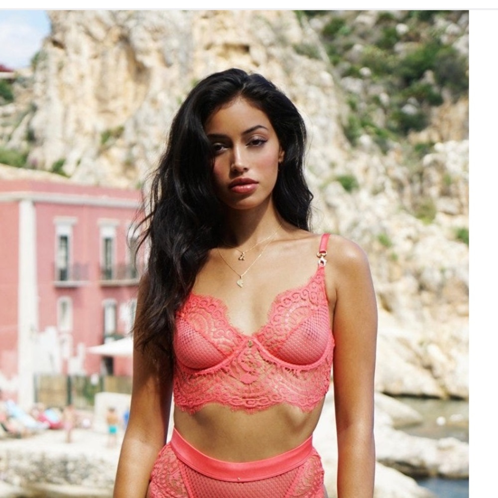 Elegant Coral Lace Bralette Gooseberry Intimates Womens Full on Glam Bra xs